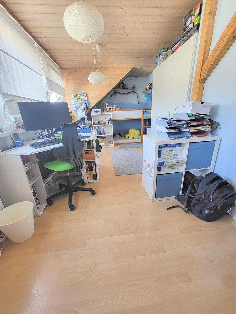Prodej bytu 4+1 116 m², Kaisersbacher Str. 15, Fellbach, Bádensko-Württembersko Prodej bytu 4+1 116 m², Kaisersbacher Str. 15, Fellbach, Bádensko-Württembersko