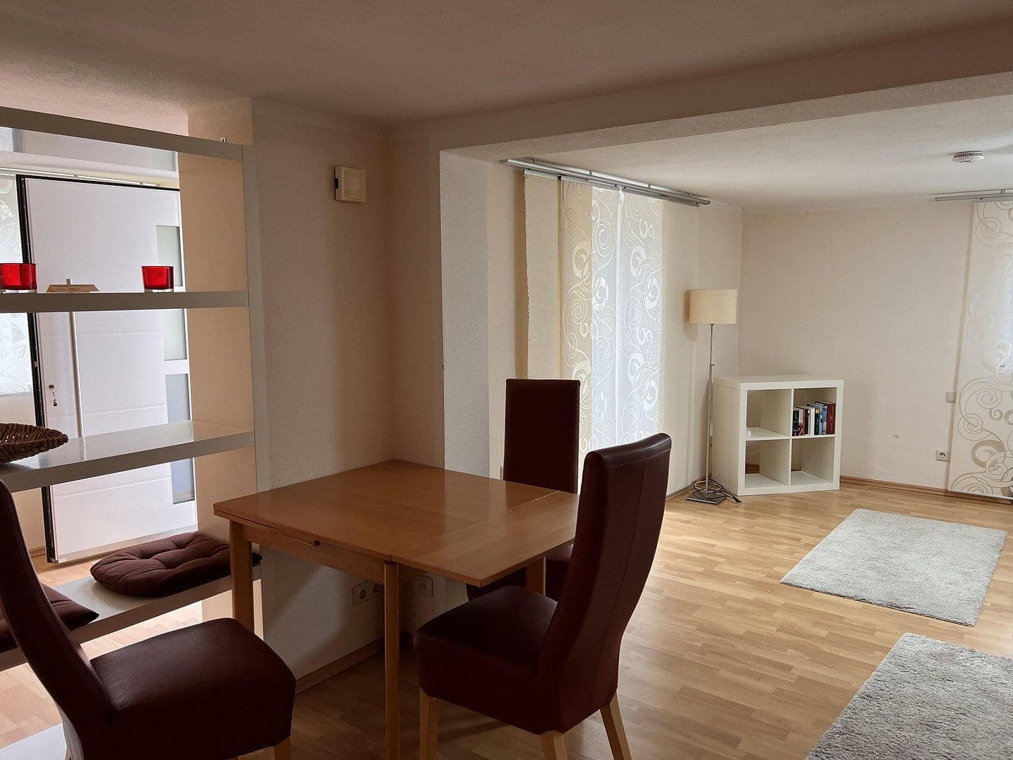 Pronájem bytu 1+1 42 m², Meisenstr.2, Hilgertshausen-Tandern, Bavorsko Pronájem bytu 1+1 42 m², Meisenstr.2, Hilgertshausen-Tandern, Bavorsko
