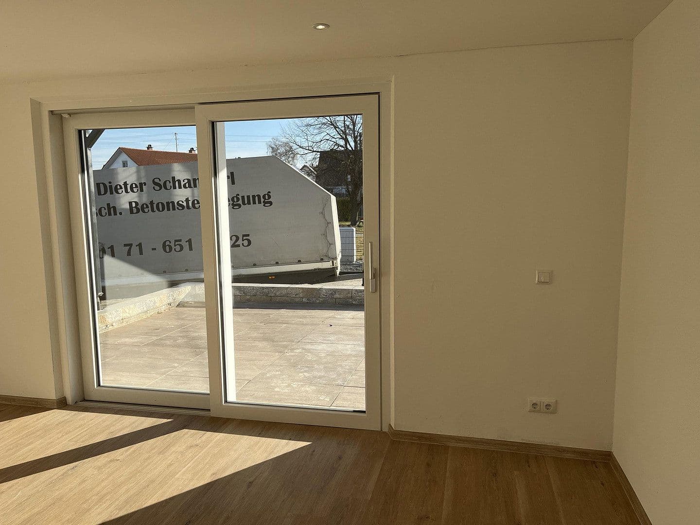 Pronájem bytu 2+1 80 m², Leutenbergstraße 2, Kammlach, Bavorsko Pronájem bytu 2+1 80 m², Leutenbergstraße 2, Kammlach, Bavorsko