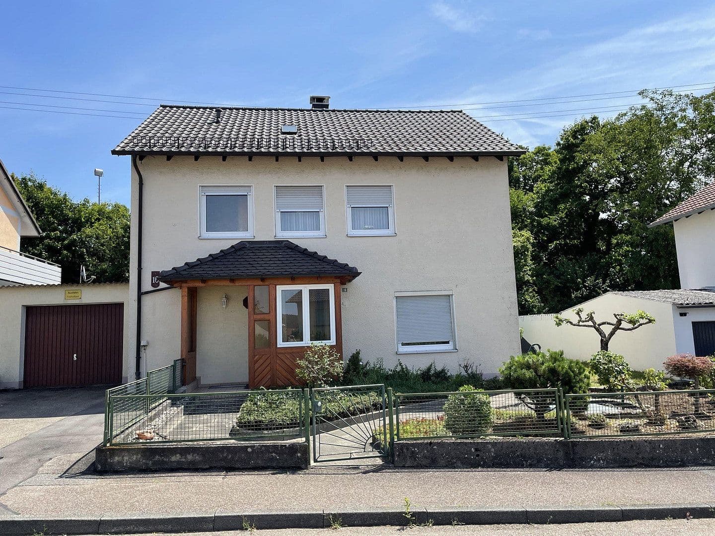 Prodej domu 116 m², pozemek 485 m², Gundelsheim, Bádensko-Württembersko Prodej domu 116 m², pozemek 485 m², Gundelsheim, Bádensko-Württembersko