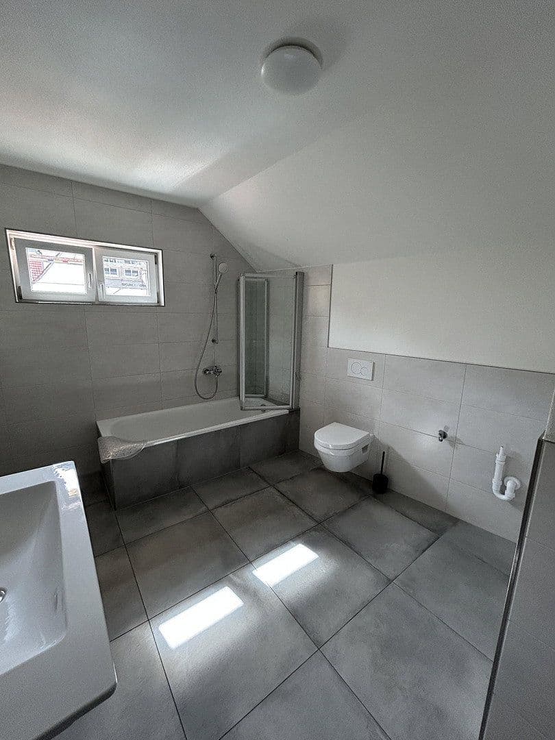 Pronájem bytu 3+1 107 m², Creglingen, Bádensko-Württembersko Pronájem bytu 3+1 107 m², Creglingen, Bádensko-Württembersko