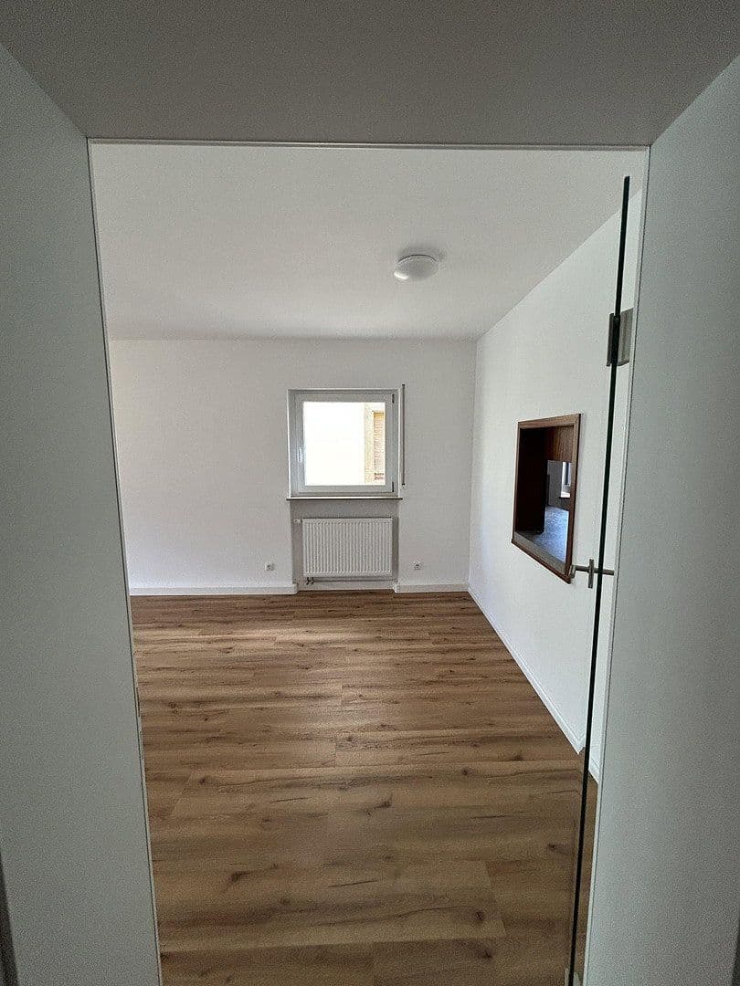 Pronájem bytu 3+1 107 m², Creglingen, Bádensko-Württembersko Pronájem bytu 3+1 107 m², Creglingen, Bádensko-Württembersko
