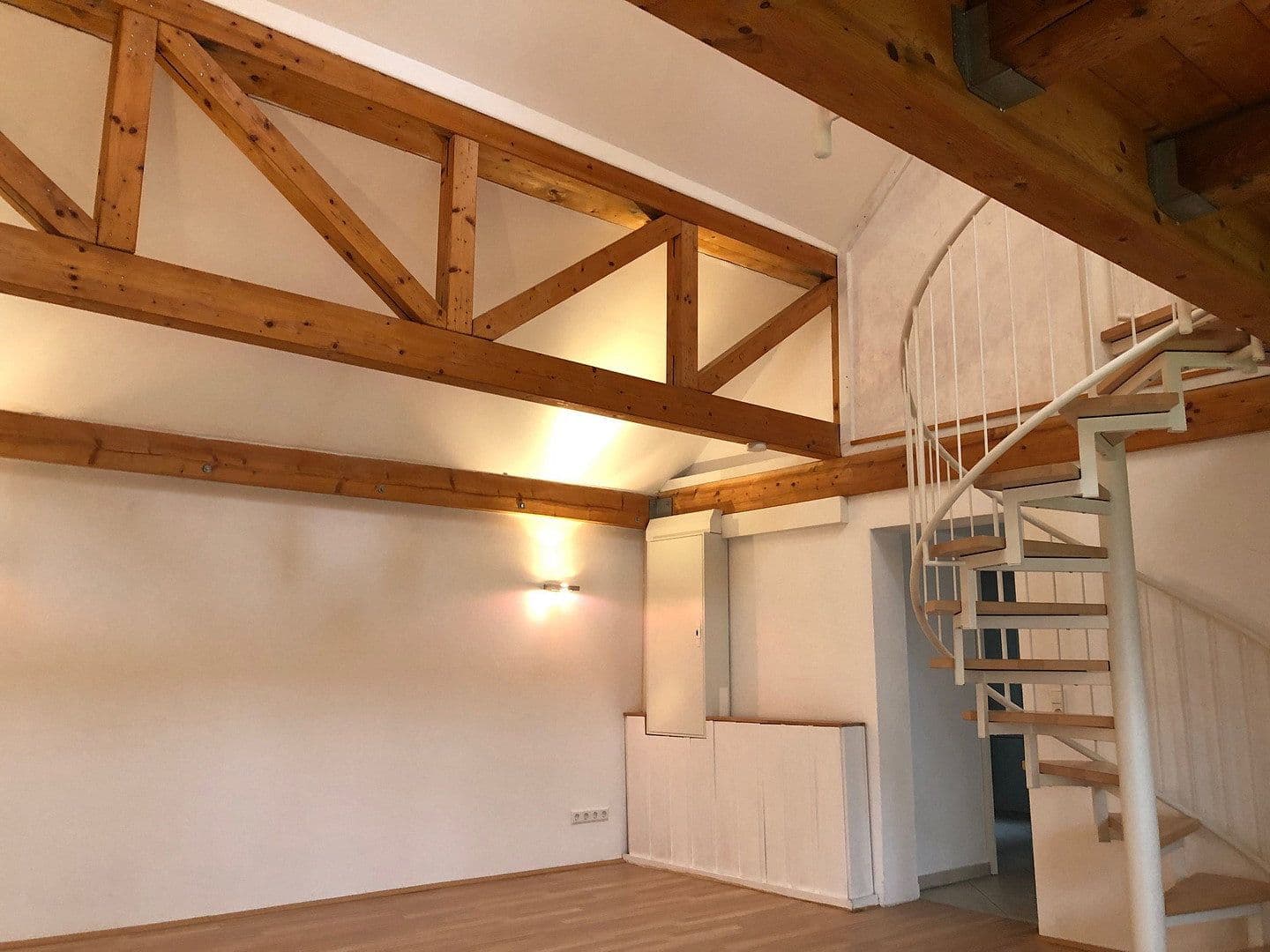 Pronájem bytu 2+1 78 m², Achern, Bádensko-Württembersko Pronájem bytu 2+1 78 m², Achern, Bádensko-Württembersko