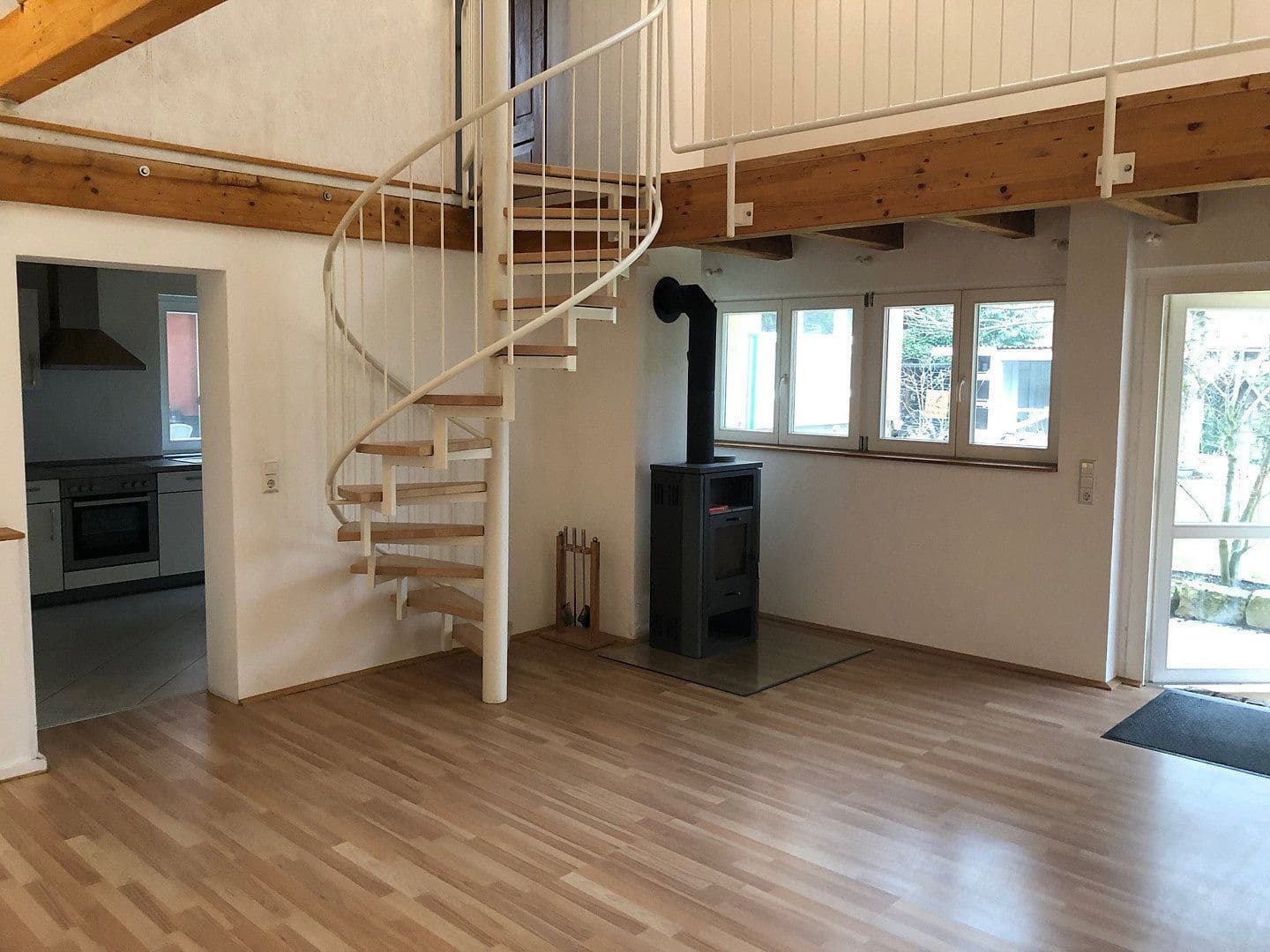 Pronájem bytu 2+1 78 m², Achern, Bádensko-Württembersko Pronájem bytu 2+1 78 m², Achern, Bádensko-Württembersko