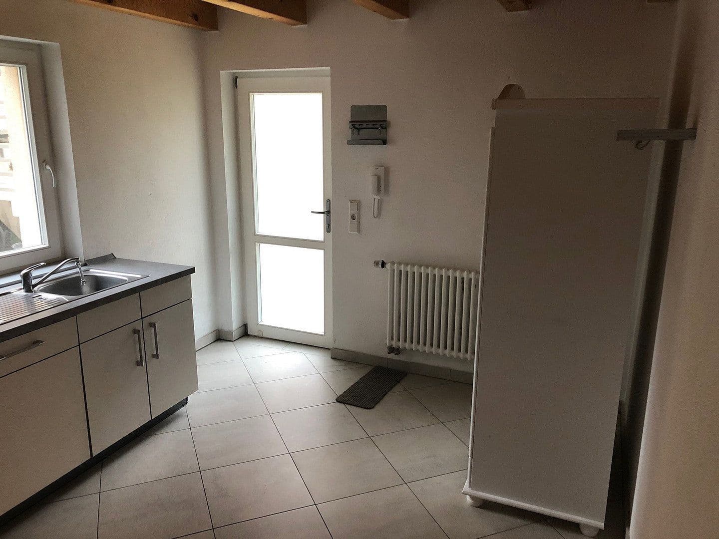 Pronájem bytu 2+1 78 m², Achern, Bádensko-Württembersko Pronájem bytu 2+1 78 m², Achern, Bádensko-Württembersko