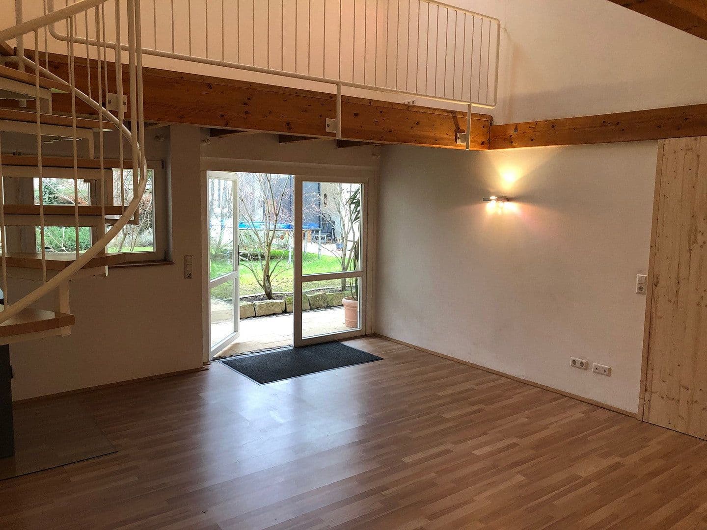 Pronájem bytu 2+1 78 m², Achern, Bádensko-Württembersko Pronájem bytu 2+1 78 m², Achern, Bádensko-Württembersko