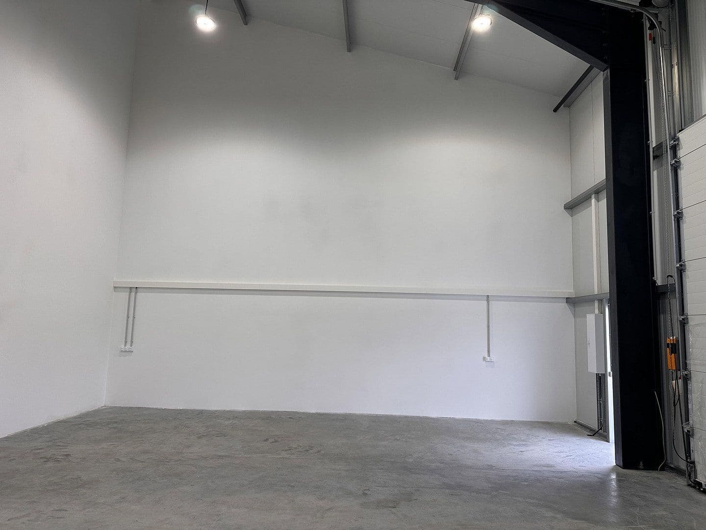 Pronájem nebytového prostoru 2.700 m², Michael Schäffer Straße 11d, Bobingen, Bavorsko Pronájem nebytového prostoru 2.700 m², Michael Schäffer Straße 11d, Bobingen, Bavorsko