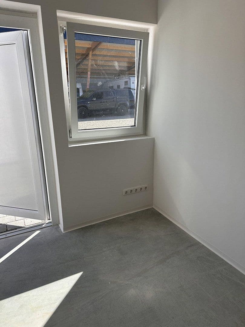 Pronájem nebytového prostoru 2.700 m², Michael Schäffer Straße 11d, Bobingen, Bavorsko Pronájem nebytového prostoru 2.700 m², Michael Schäffer Straße 11d, Bobingen, Bavorsko