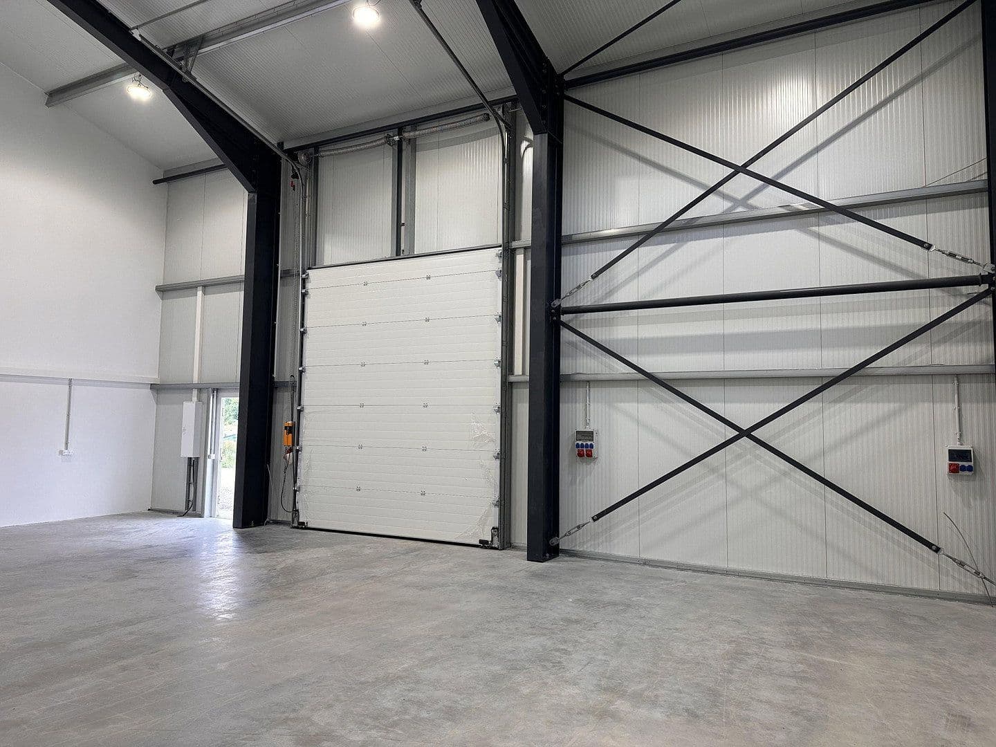 Pronájem nebytového prostoru 2.700 m², Michael Schäffer Straße 11d, Bobingen, Bavorsko Pronájem nebytového prostoru 2.700 m², Michael Schäffer Straße 11d, Bobingen, Bavorsko
