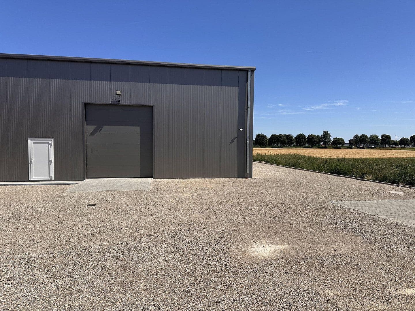Pronájem nebytového prostoru 2.700 m², Michael Schäffer Straße 11d, Bobingen, Bavorsko Pronájem nebytového prostoru 2.700 m², Michael Schäffer Straße 11d, Bobingen, Bavorsko