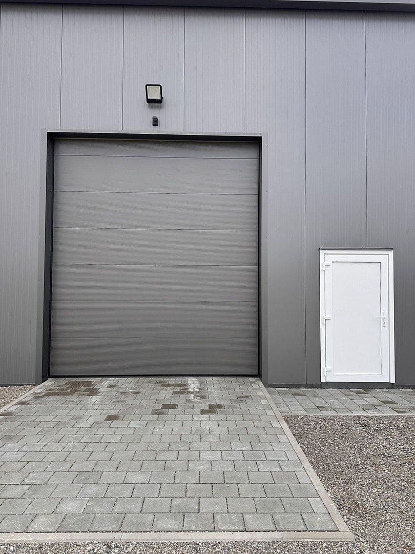 Pronájem nebytového prostoru 2.700 m², Michael Schäffer Straße 11d, Bobingen, Bavorsko Pronájem nebytového prostoru 2.700 m², Michael Schäffer Straße 11d, Bobingen, Bavorsko