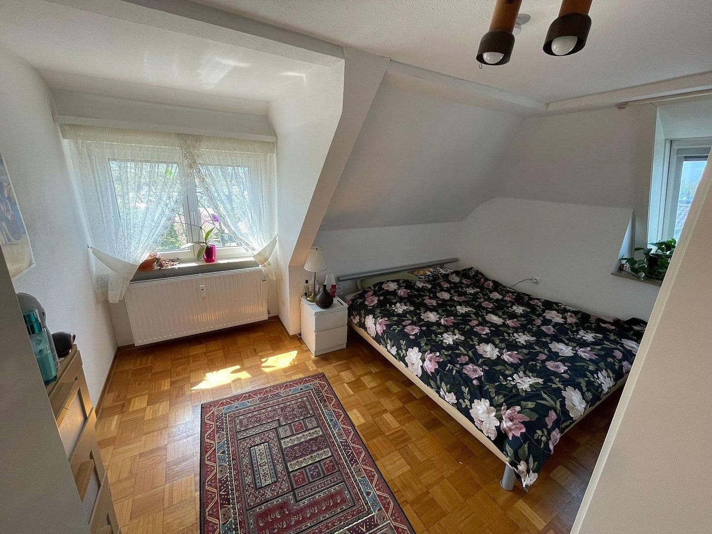 Pronájem bytu 3+1 48 m², Eisingen, Bádensko-Württembersko Pronájem bytu 3+1 48 m², Eisingen, Bádensko-Württembersko