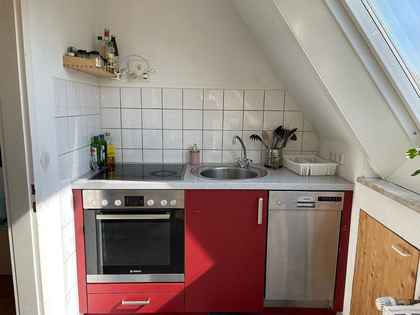 Pronájem bytu 3+1 48 m², Eisingen, Bádensko-Württembersko Pronájem bytu 3+1 48 m², Eisingen, Bádensko-Württembersko