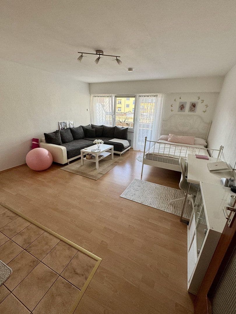 Pronájem bytu 1+1 33 m², Hohe Str. 16, Dortmund, Severní Porýní-Vestfálsko Pronájem bytu 1+1 33 m², Hohe Str. 16, Dortmund, Severní Porýní-Vestfálsko