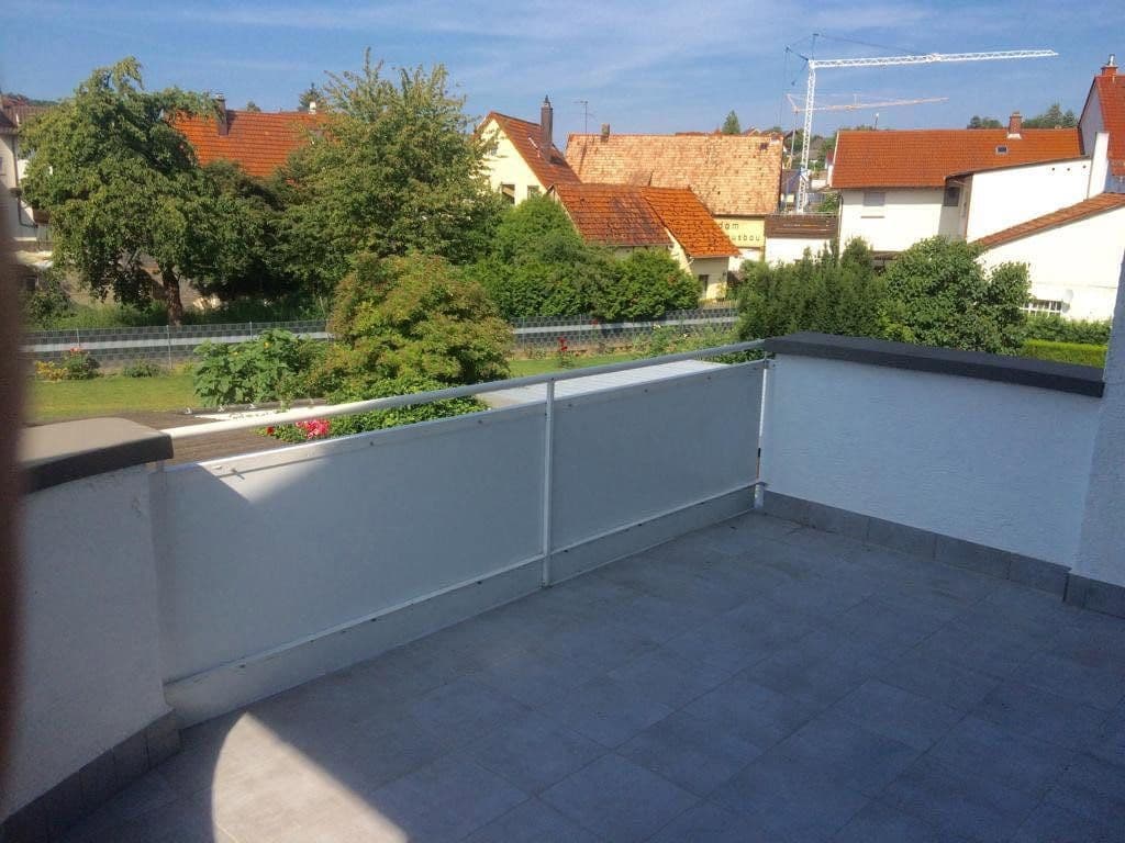 Pronájem domu 136 m², pozemek 490 m², Mühlhausen, Bádensko-Württembersko Pronájem domu 136 m², pozemek 490 m², Mühlhausen, Bádensko-Württembersko