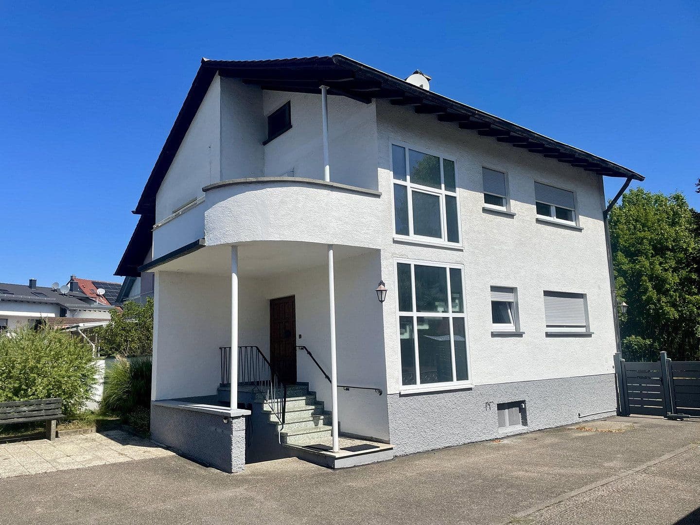 Pronájem domu 136 m², pozemek 490 m², Mühlhausen, Bádensko-Württembersko Pronájem domu 136 m², pozemek 490 m², Mühlhausen, Bádensko-Württembersko