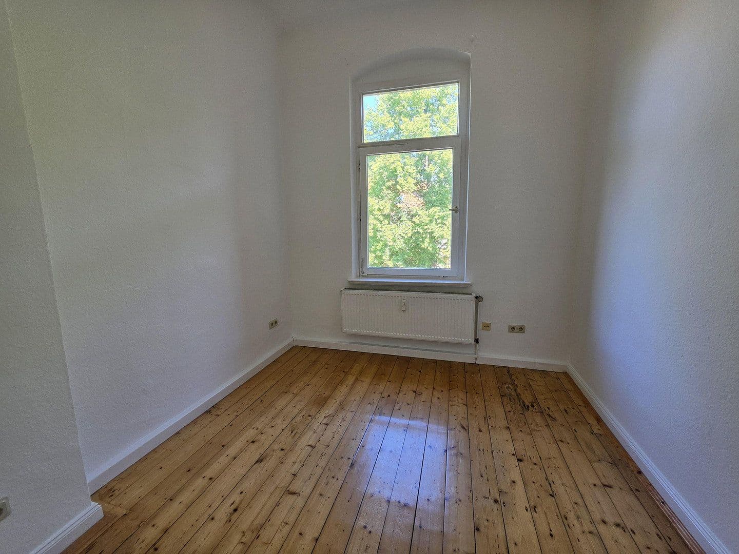 Pronájem bytu 2+1 37 m², Schildweg 16, Göttingen, Dolní Sasko Pronájem bytu 2+1 37 m², Schildweg 16, Göttingen, Dolní Sasko