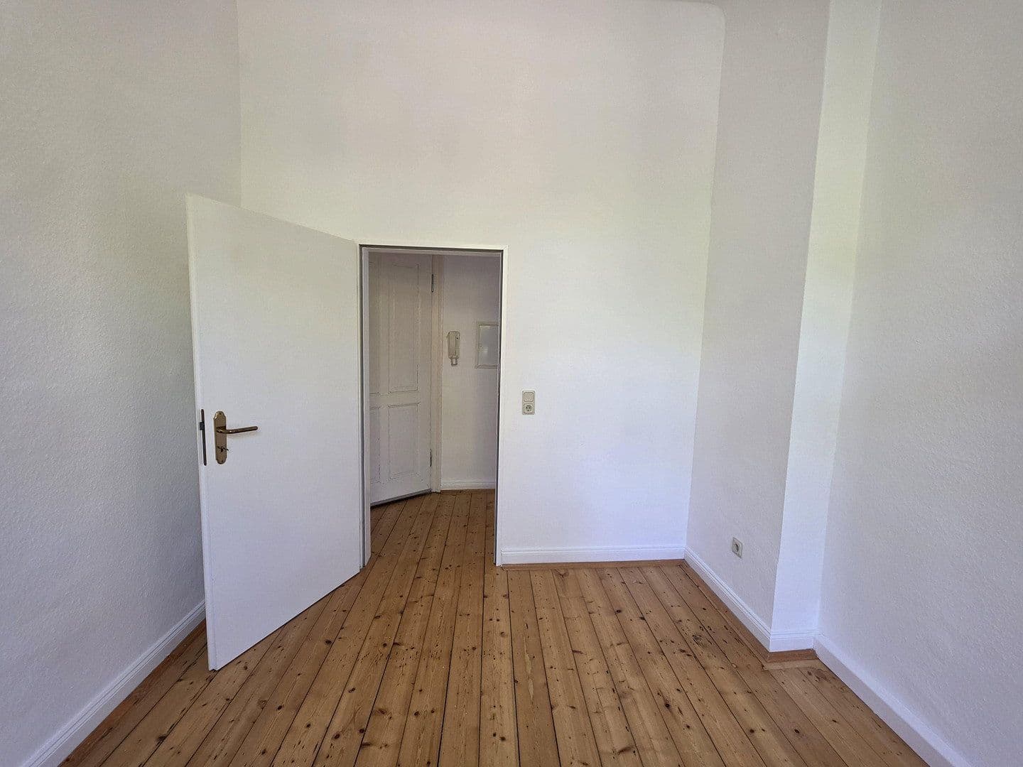 Pronájem bytu 2+1 37 m², Schildweg 16, Göttingen, Dolní Sasko Pronájem bytu 2+1 37 m², Schildweg 16, Göttingen, Dolní Sasko