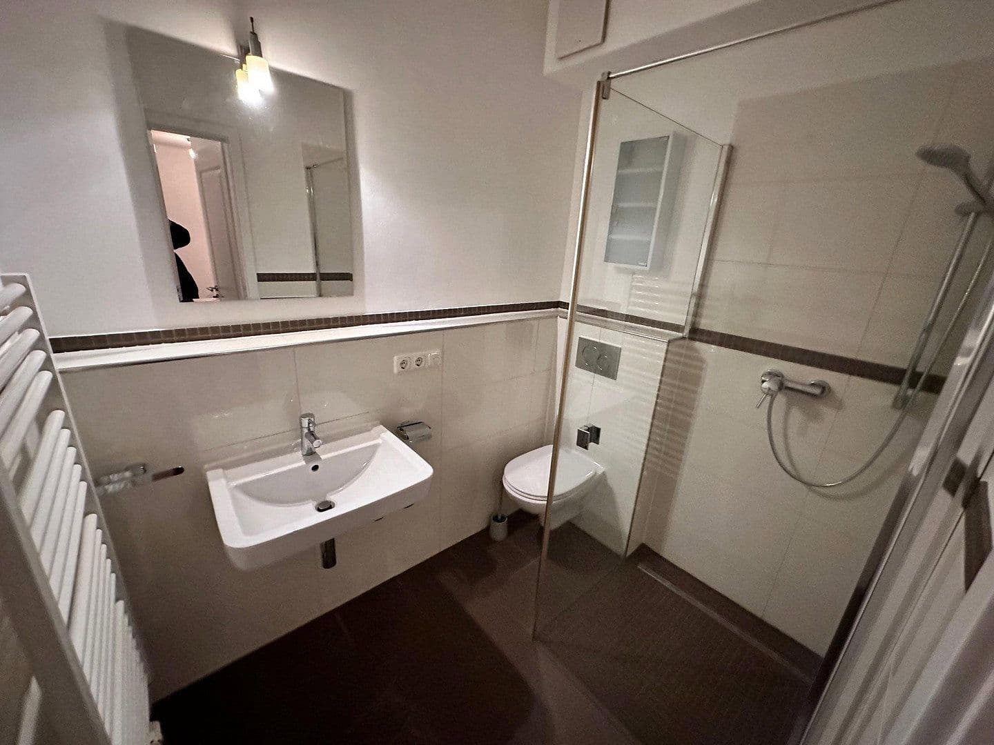 Pronájem bytu 1+1 30 m², Rosengarten, Dolní Sasko Pronájem bytu 1+1 30 m², Rosengarten, Dolní Sasko
