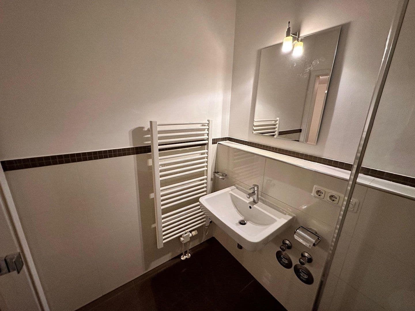 Pronájem bytu 1+1 30 m², Rosengarten, Dolní Sasko Pronájem bytu 1+1 30 m², Rosengarten, Dolní Sasko