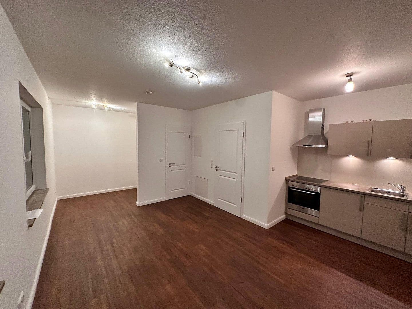 Pronájem bytu 1+1 30 m², Rosengarten, Dolní Sasko Pronájem bytu 1+1 30 m², Rosengarten, Dolní Sasko
