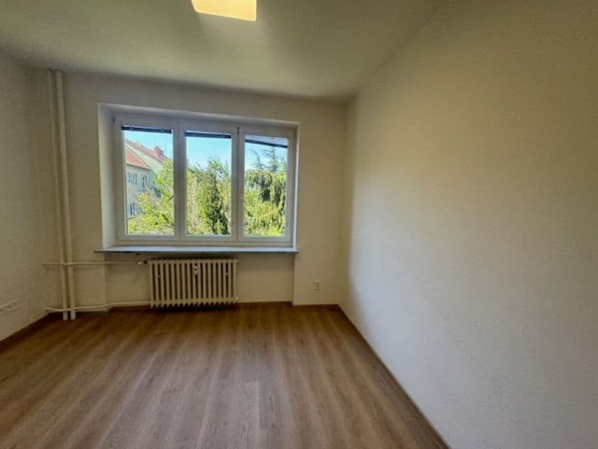 Pronájem bytu 3+1 67 m², Kamenačky, Brno, Jihomoravský kraj Pronájem bytu 3+1 67 m², Kamenačky, Brno, Jihomoravský kraj
