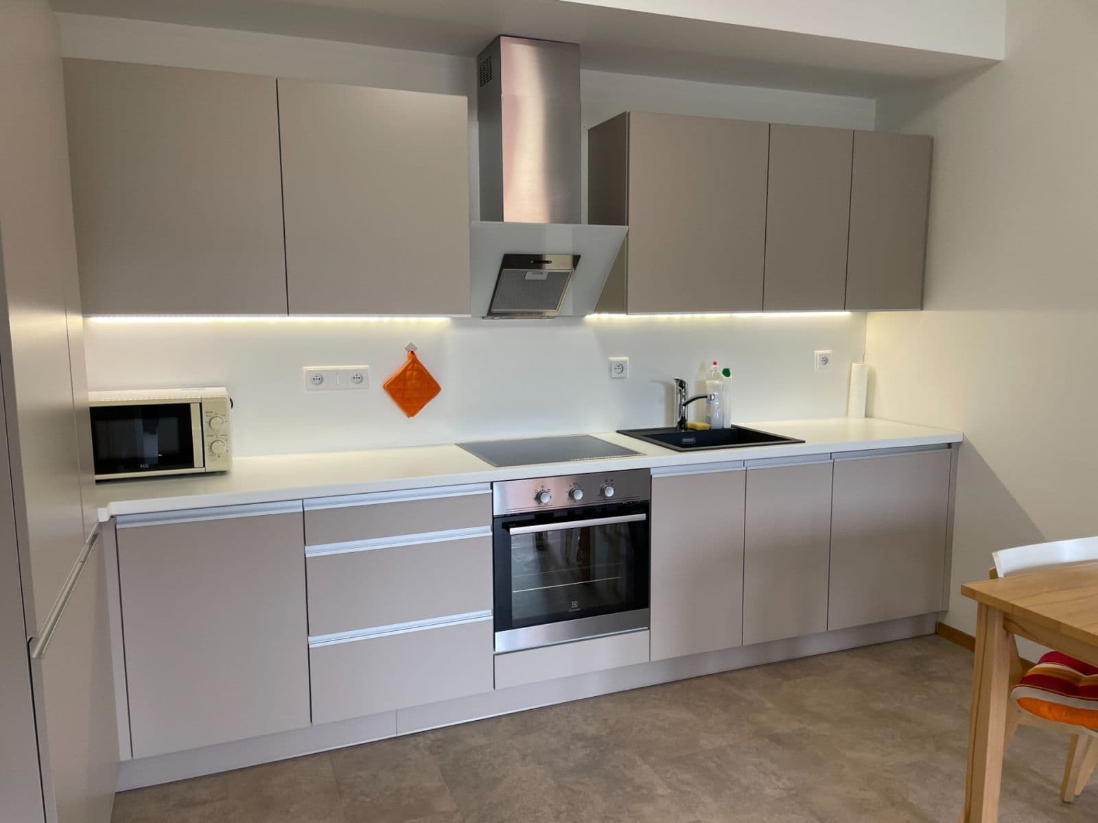 Pronájem bytu 2+kk 50 m², Terronská, Praha, Praha Pronájem bytu 2+kk 50 m², Terronská, Praha, Praha