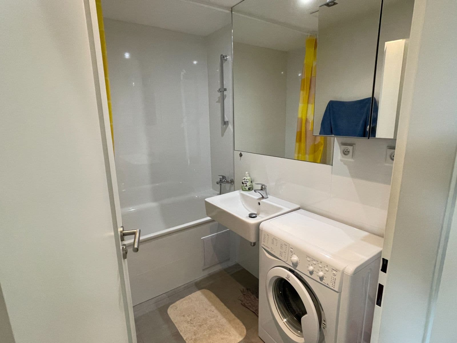 Pronájem bytu 2+kk 50 m², Terronská, Praha, Praha Pronájem bytu 2+kk 50 m², Terronská, Praha, Praha