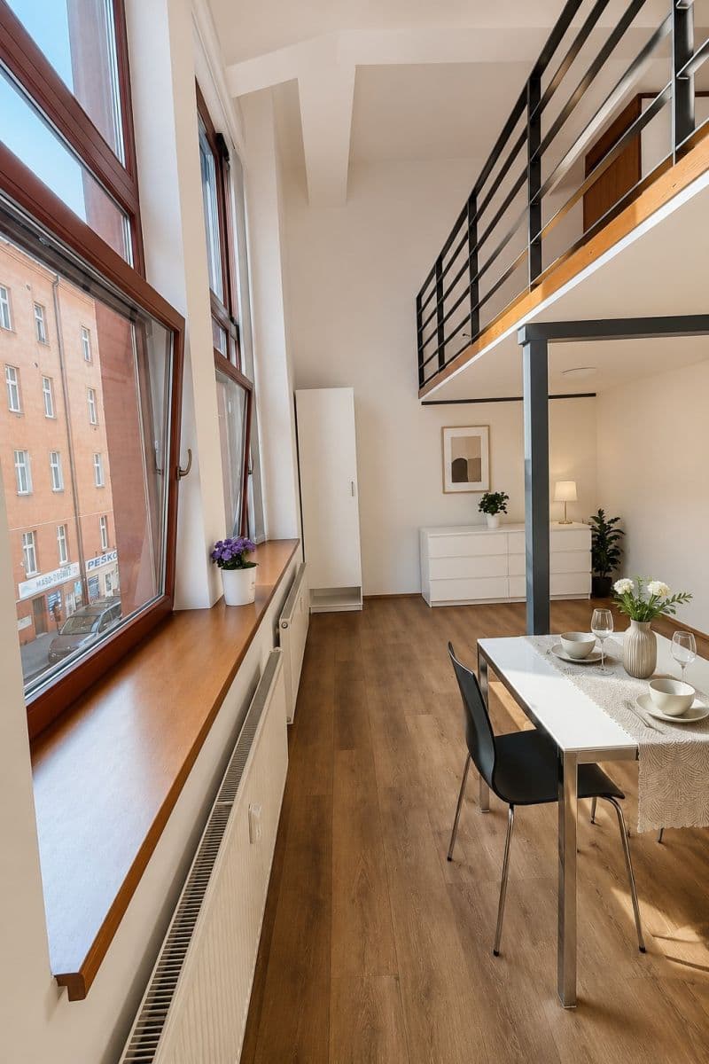 Pronájem bytu 2+kk 57 m², Novákových, Praha, Praha Pronájem bytu 2+kk 57 m², Novákových, Praha, Praha