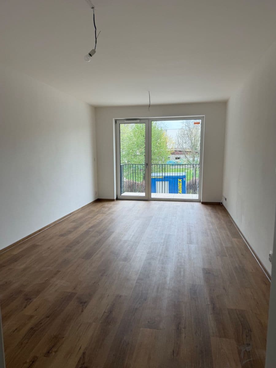 Pronájem bytu 1+kk 33 m², Hvězdová, Brno, Jihomoravský kraj Pronájem bytu 1+kk 33 m², Hvězdová, Brno, Jihomoravský kraj