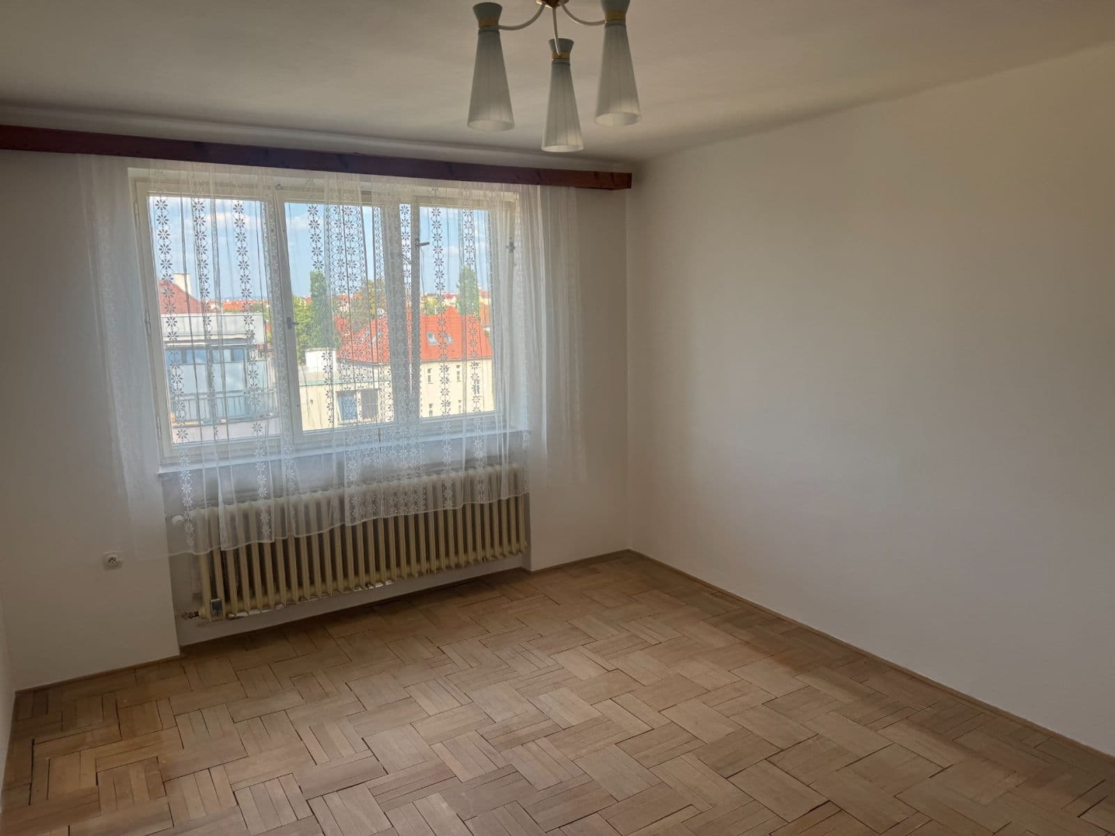 Pronájem bytu 3+1 72 m², Brožíkova, Plzeň, Plzeňský kraj Pronájem bytu 3+1 72 m², Brožíkova, Plzeň, Plzeňský kraj