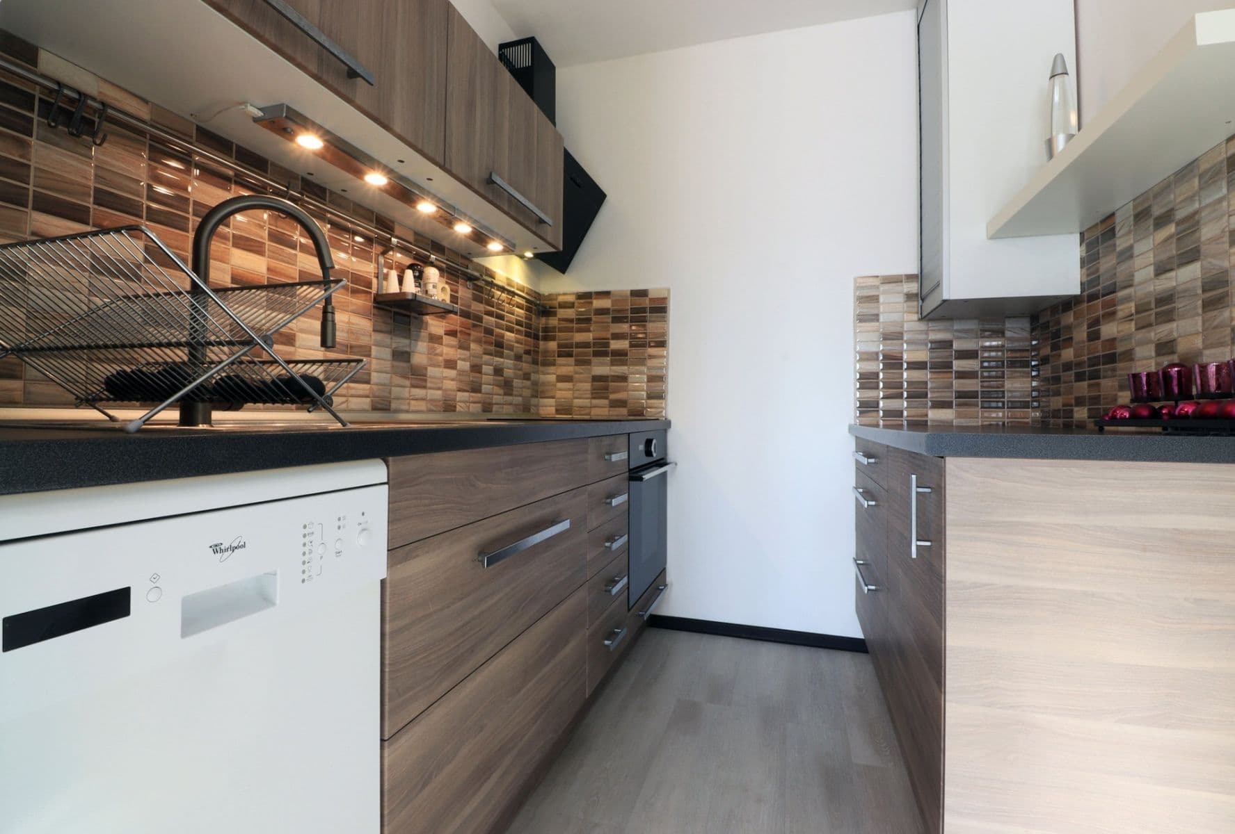 Pronájem bytu 2+kk 43 m², Tovární, Beroun, Středočeský kraj Pronájem bytu 2+kk 43 m², Tovární, Beroun, Středočeský kraj