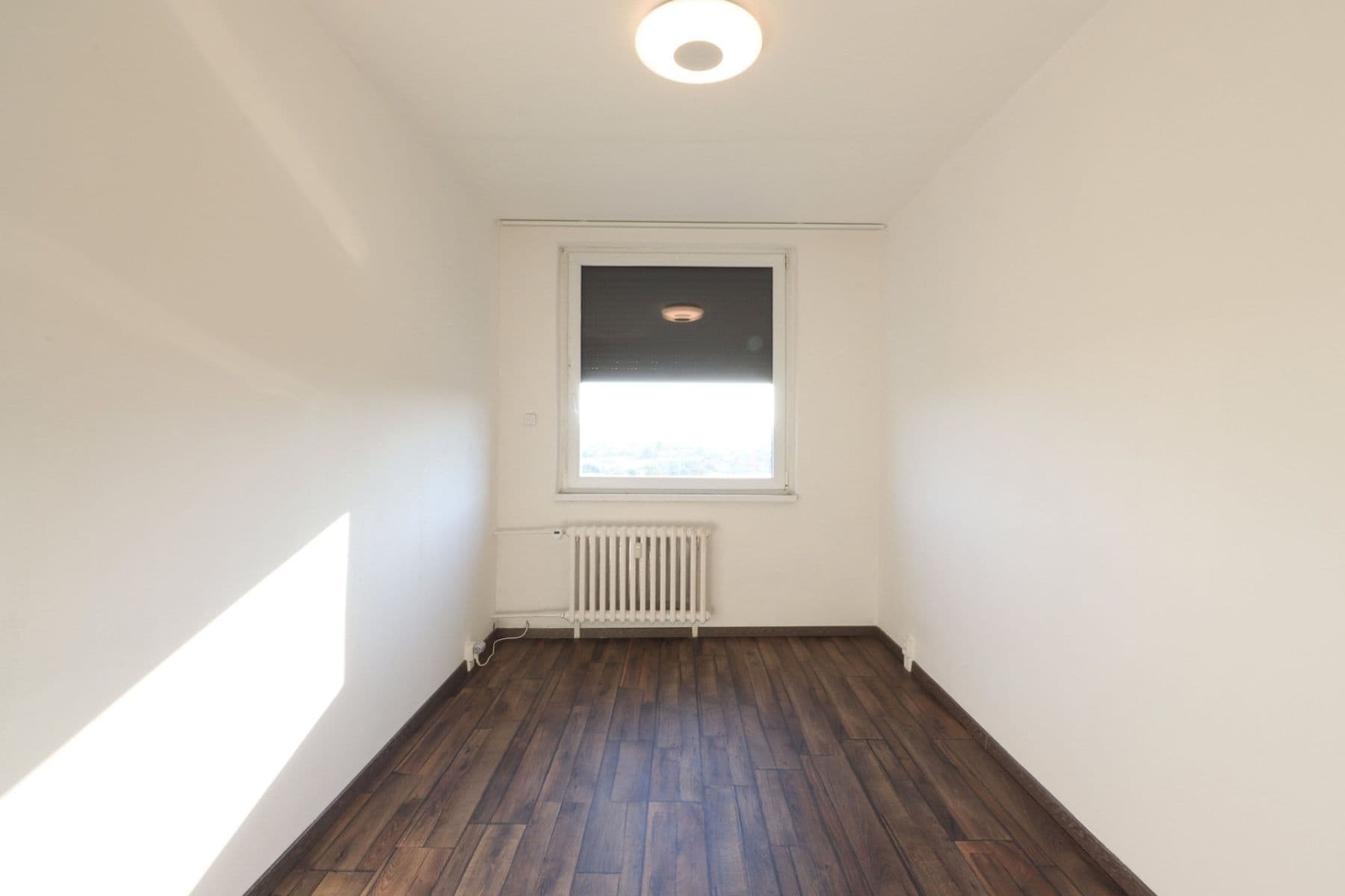 Pronájem bytu 2+kk 43 m², Tovární, Beroun, Středočeský kraj Pronájem bytu 2+kk 43 m², Tovární, Beroun, Středočeský kraj