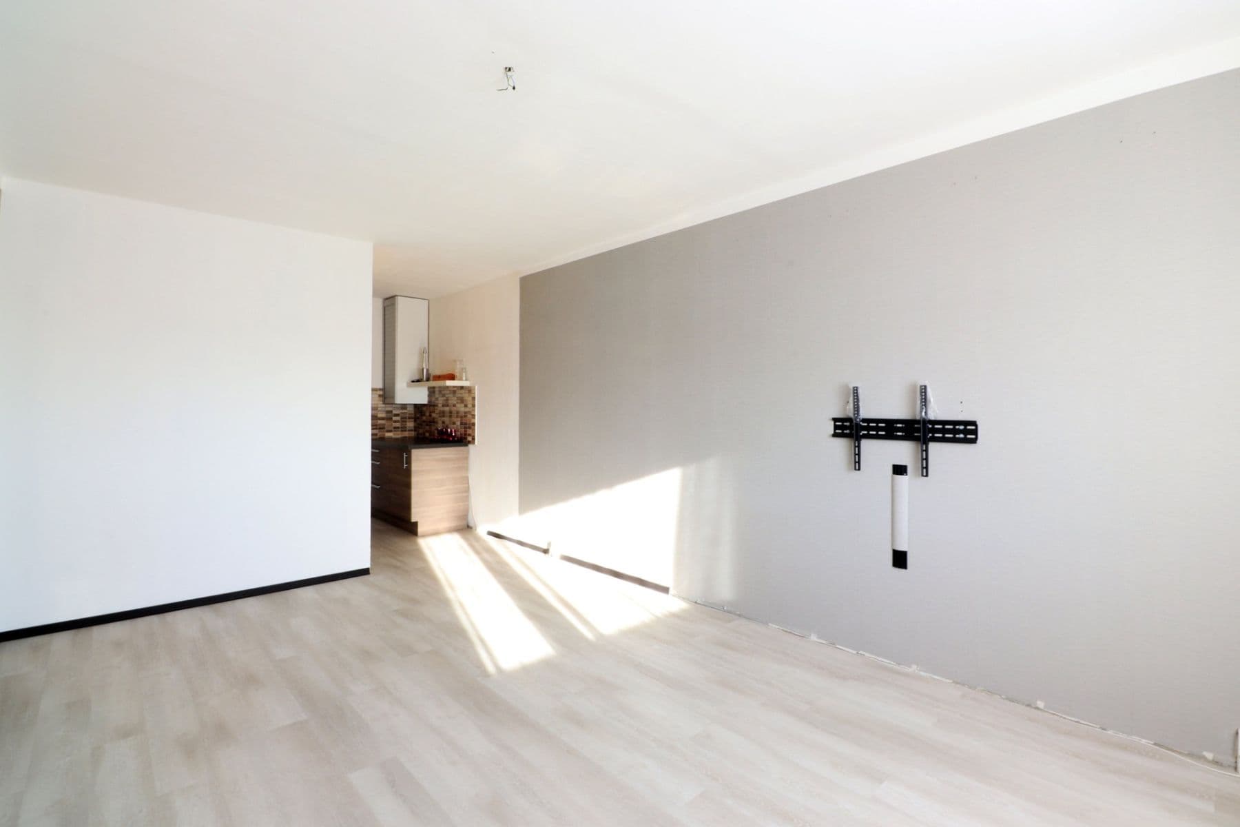 Pronájem bytu 2+kk 43 m², Tovární, Beroun, Středočeský kraj Pronájem bytu 2+kk 43 m², Tovární, Beroun, Středočeský kraj