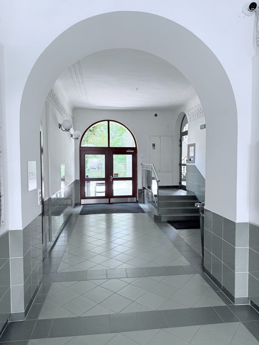 Pronájem kanceláře 33 m², Vlhká, Brno, Jihomoravský kraj Pronájem kanceláře 33 m², Vlhká, Brno, Jihomoravský kraj