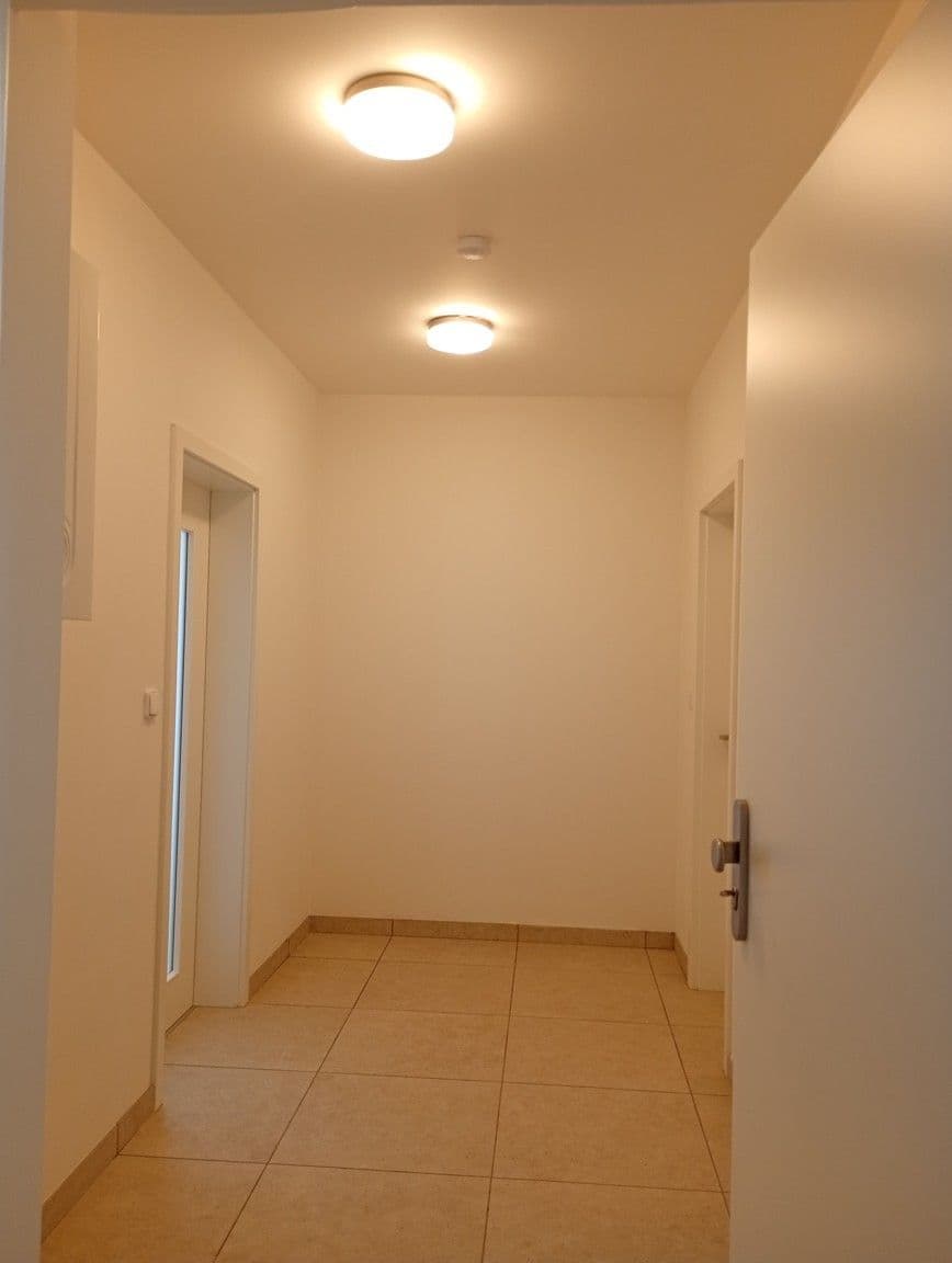Pronájem bytu 2+kk 52 m², Libušino údolí, Brno, Jihomoravský kraj Pronájem bytu 2+kk 52 m², Libušino údolí, Brno, Jihomoravský kraj