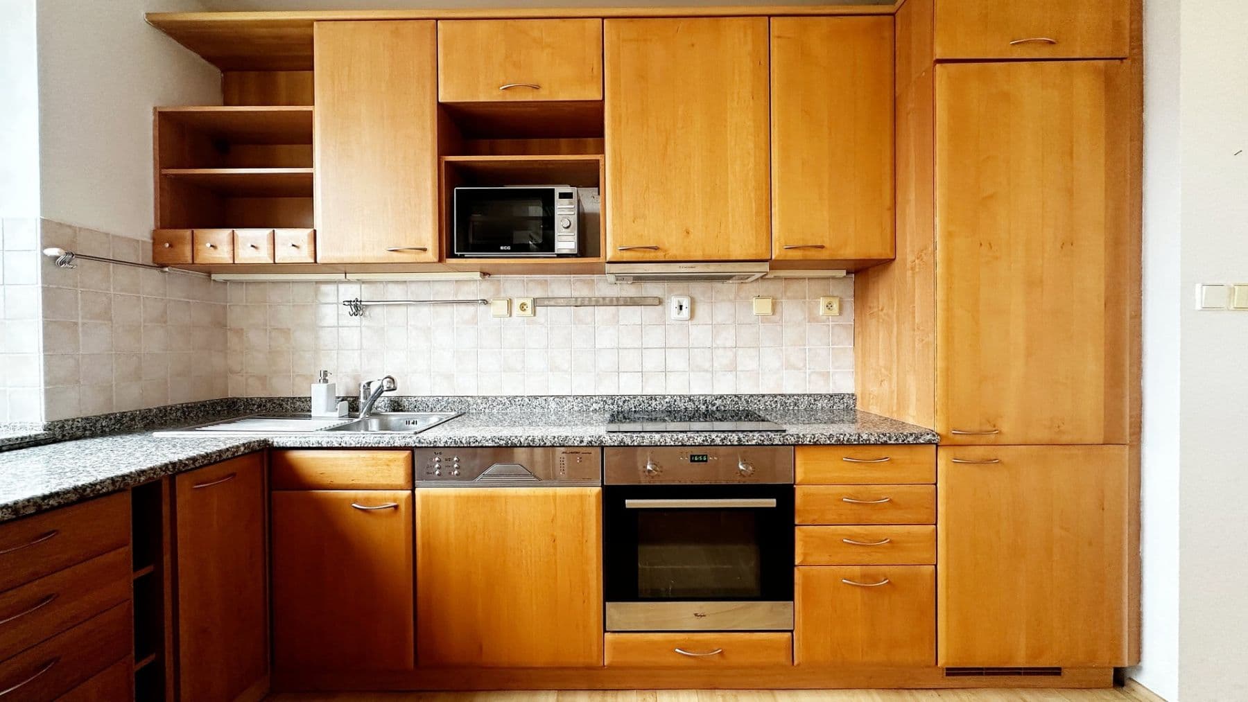 Pronájem bytu 3+kk 96 m², K viaduktu, Praha, Praha Pronájem bytu 3+kk 96 m², K viaduktu, Praha, Praha