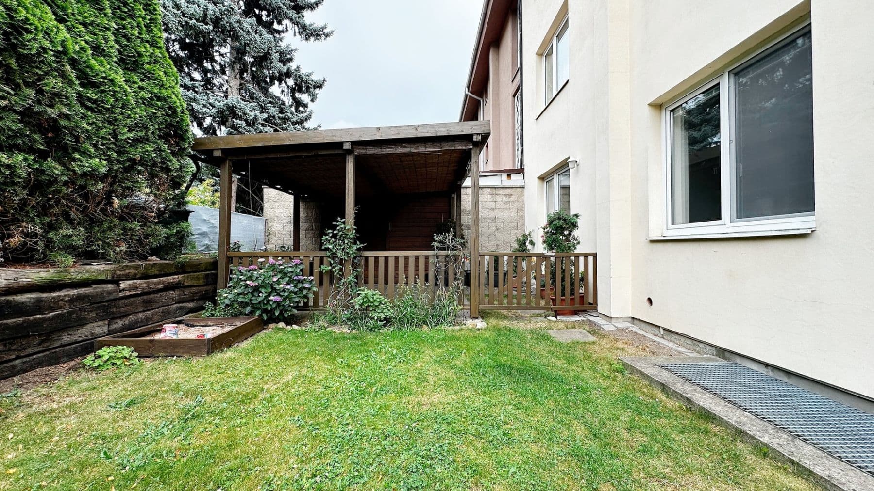 Pronájem bytu 3+kk 96 m², K viaduktu, Praha, Praha Pronájem bytu 3+kk 96 m², K viaduktu, Praha, Praha