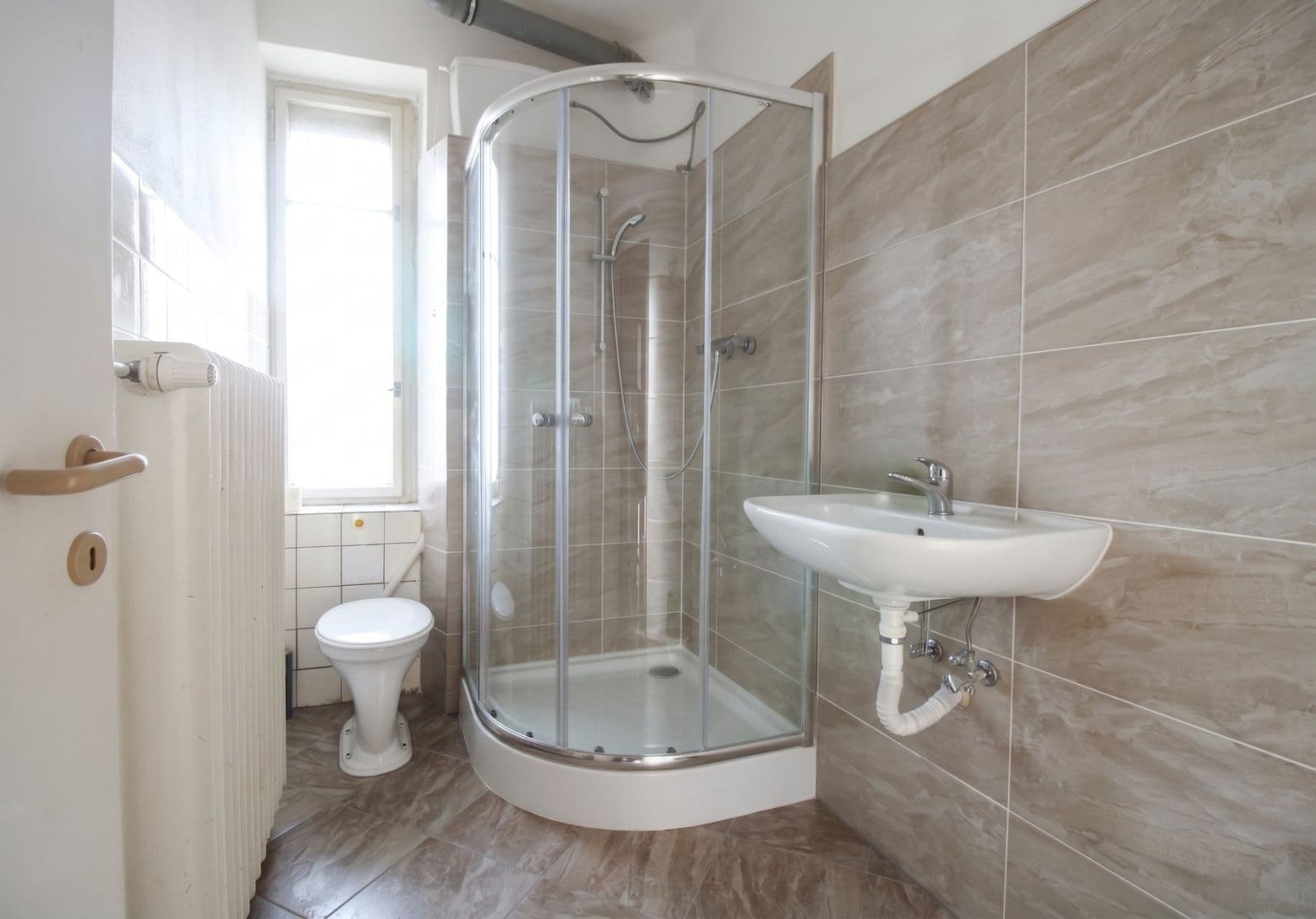 Pronájem bytu 1+kk 28 m², Novorossijská, Praha, Praha Pronájem bytu 1+kk 28 m², Novorossijská, Praha, Praha