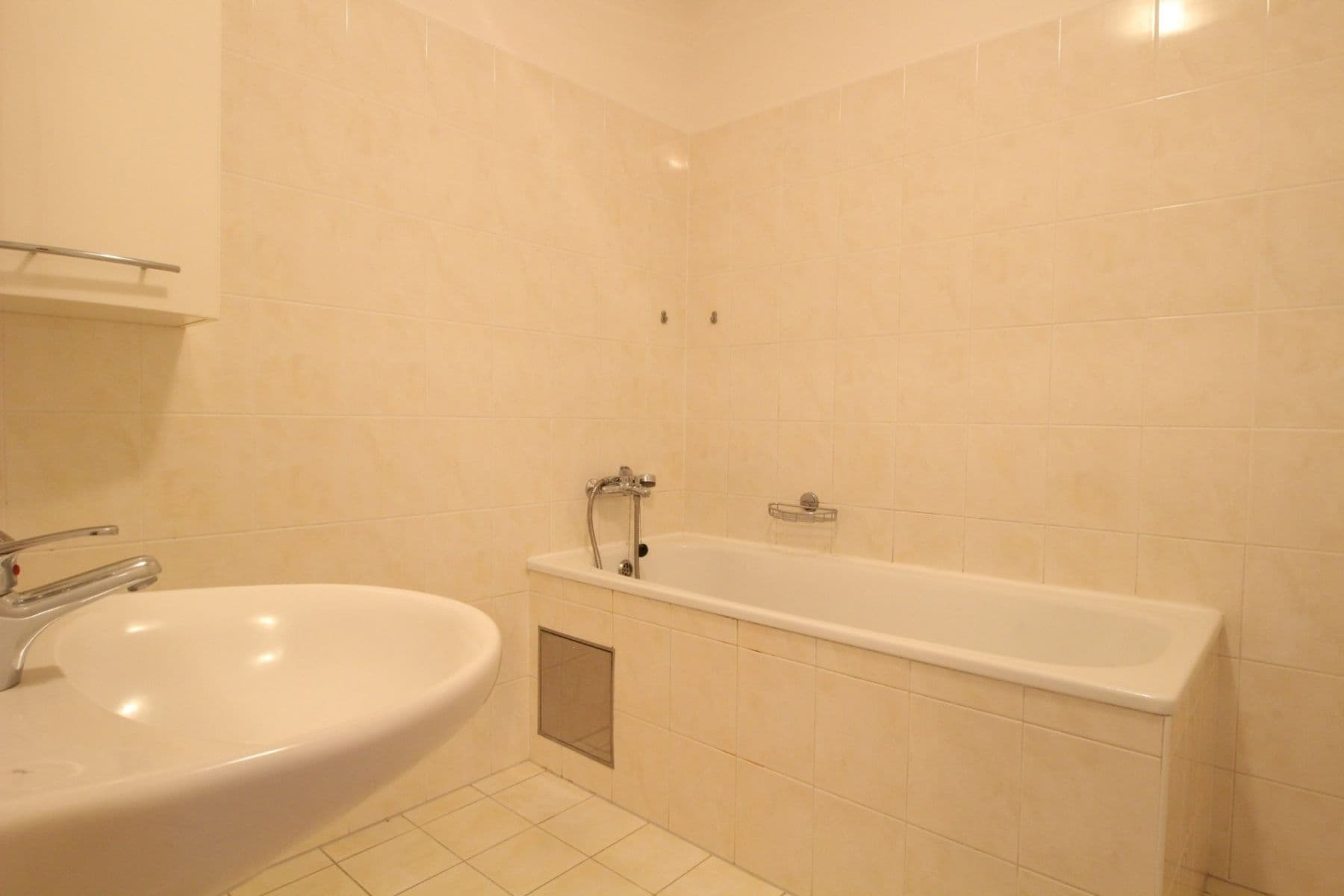 Pronájem bytu 3+kk 78 m², Padovská, Praha, Praha Pronájem bytu 3+kk 78 m², Padovská, Praha, Praha