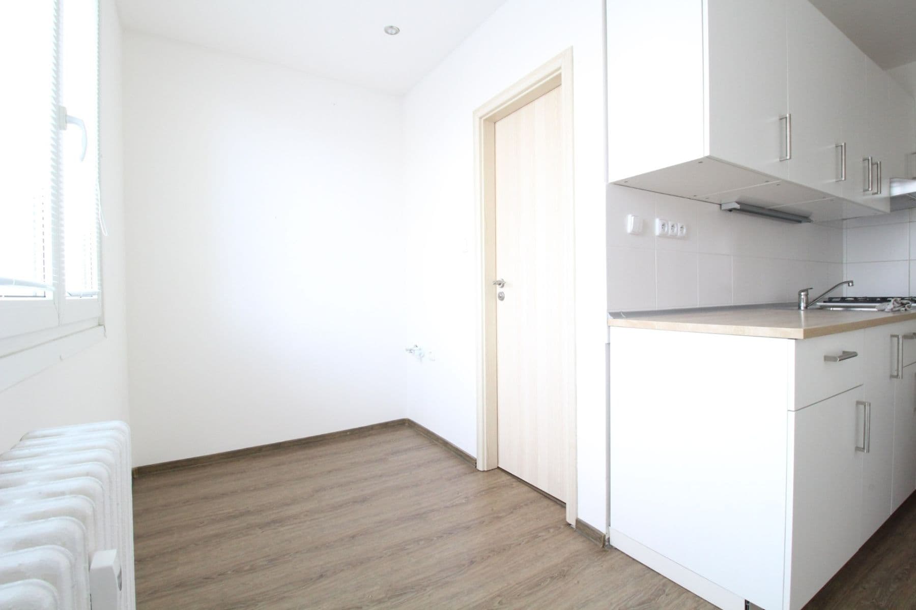 Pronájem bytu 2+1 62 m², Vnoučkova, Praha, Praha Pronájem bytu 2+1 62 m², Vnoučkova, Praha, Praha