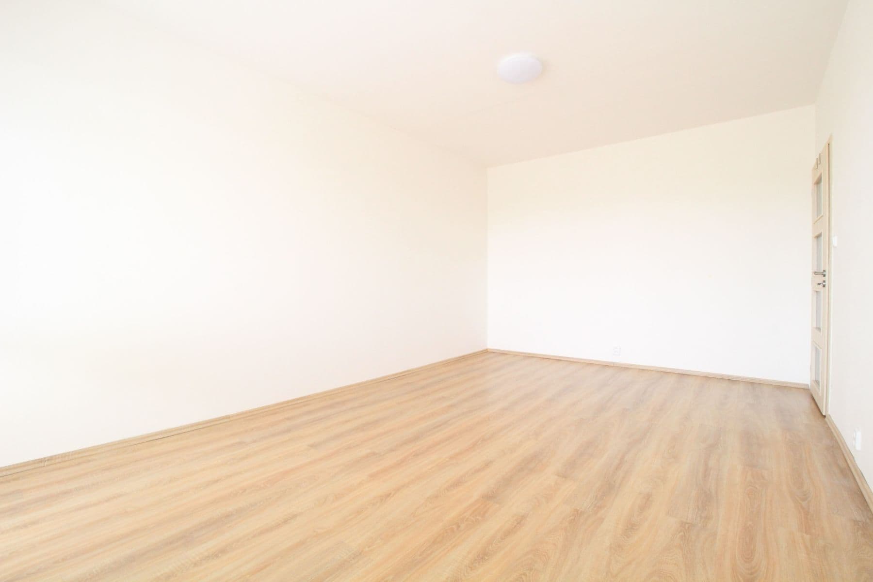 Pronájem bytu 2+1 62 m², Vnoučkova, Praha, Praha Pronájem bytu 2+1 62 m², Vnoučkova, Praha, Praha