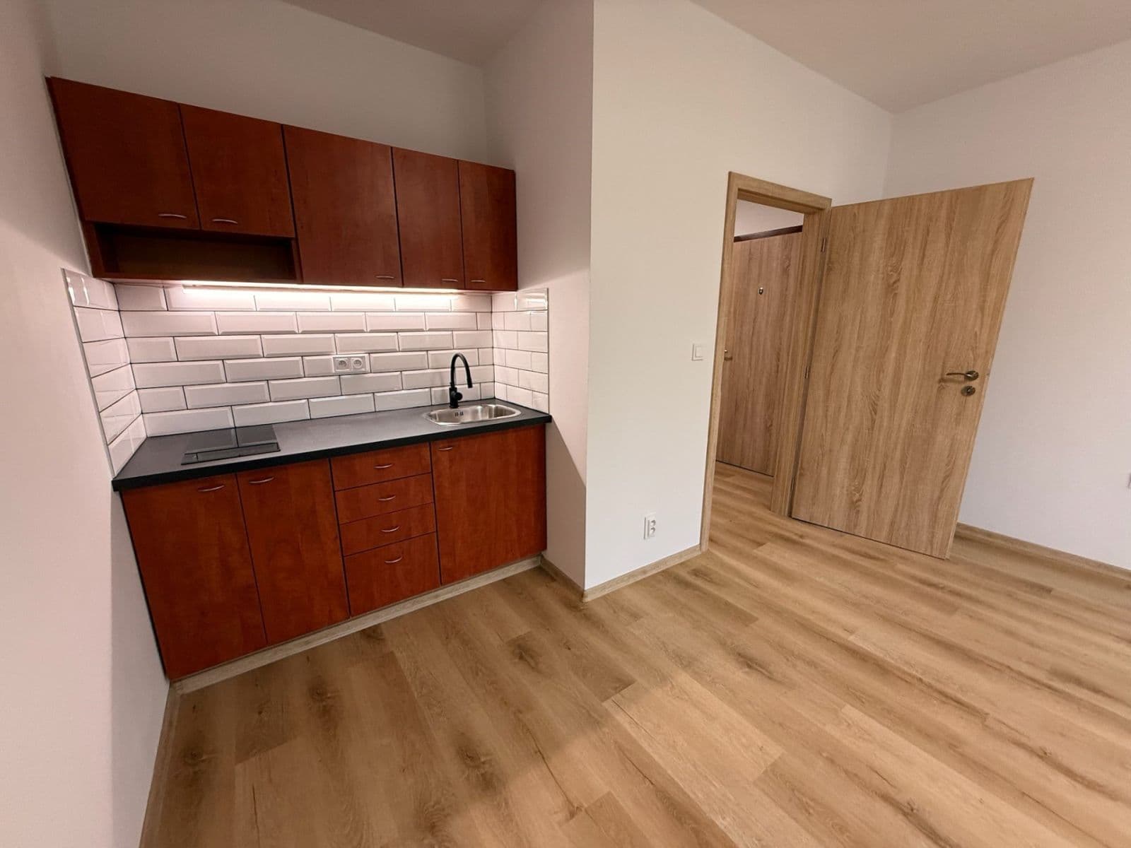 Pronájem bytu 2+kk 41 m², Havlíčkova, Česká Lípa, Liberecký kraj Pronájem bytu 2+kk 41 m², Havlíčkova, Česká Lípa, Liberecký kraj
