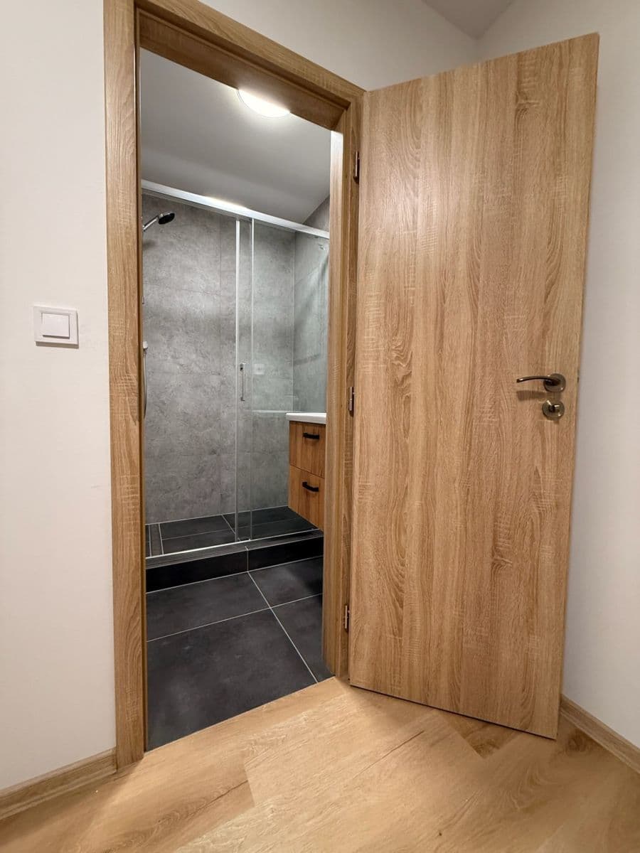 Pronájem bytu 2+kk 41 m², Havlíčkova, Česká Lípa, Liberecký kraj Pronájem bytu 2+kk 41 m², Havlíčkova, Česká Lípa, Liberecký kraj