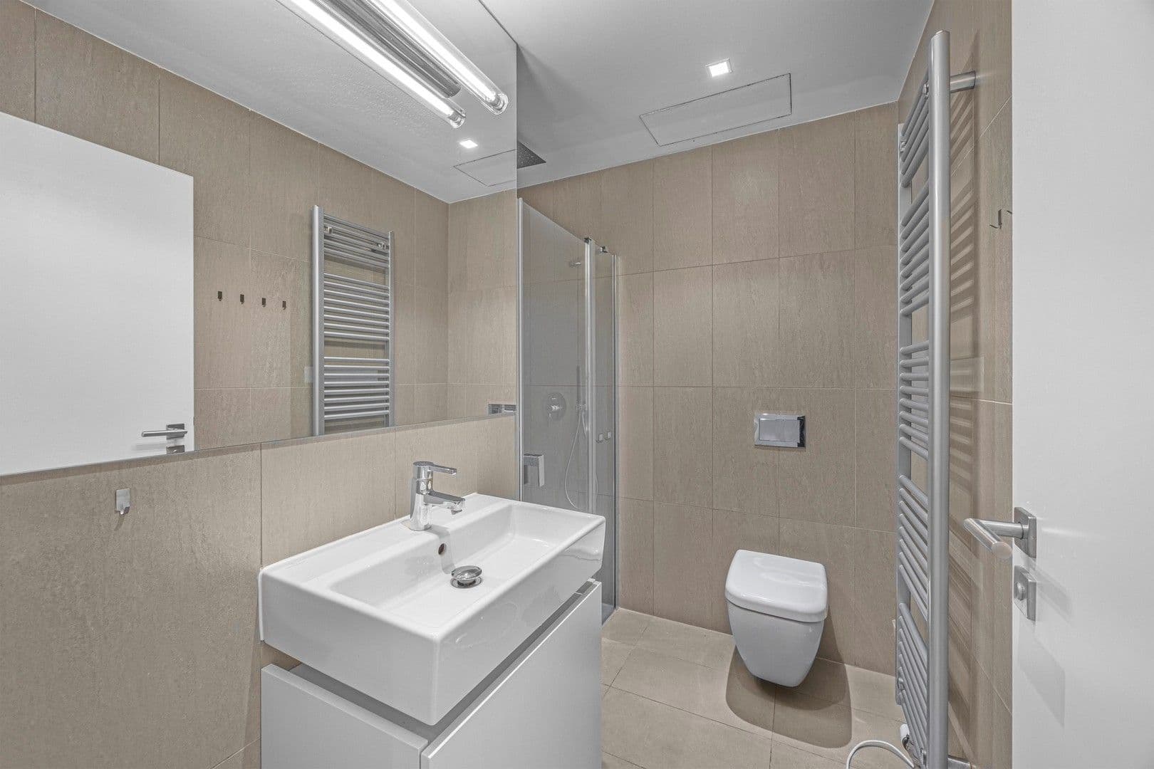 Pronájem bytu 2+kk 50 m², Altajská, Praha, Praha Pronájem bytu 2+kk 50 m², Altajská, Praha, Praha