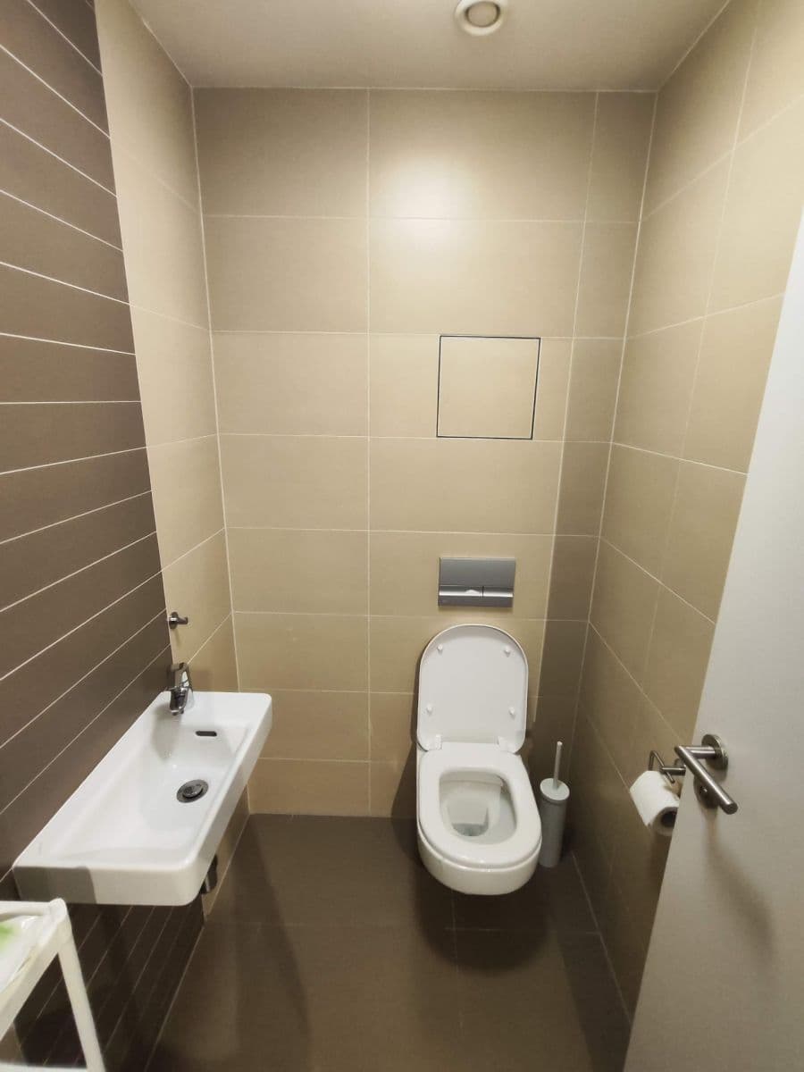 Pronájem bytu 2+kk 56 m², Hartigova, Praha, Praha Pronájem bytu 2+kk 56 m², Hartigova, Praha, Praha