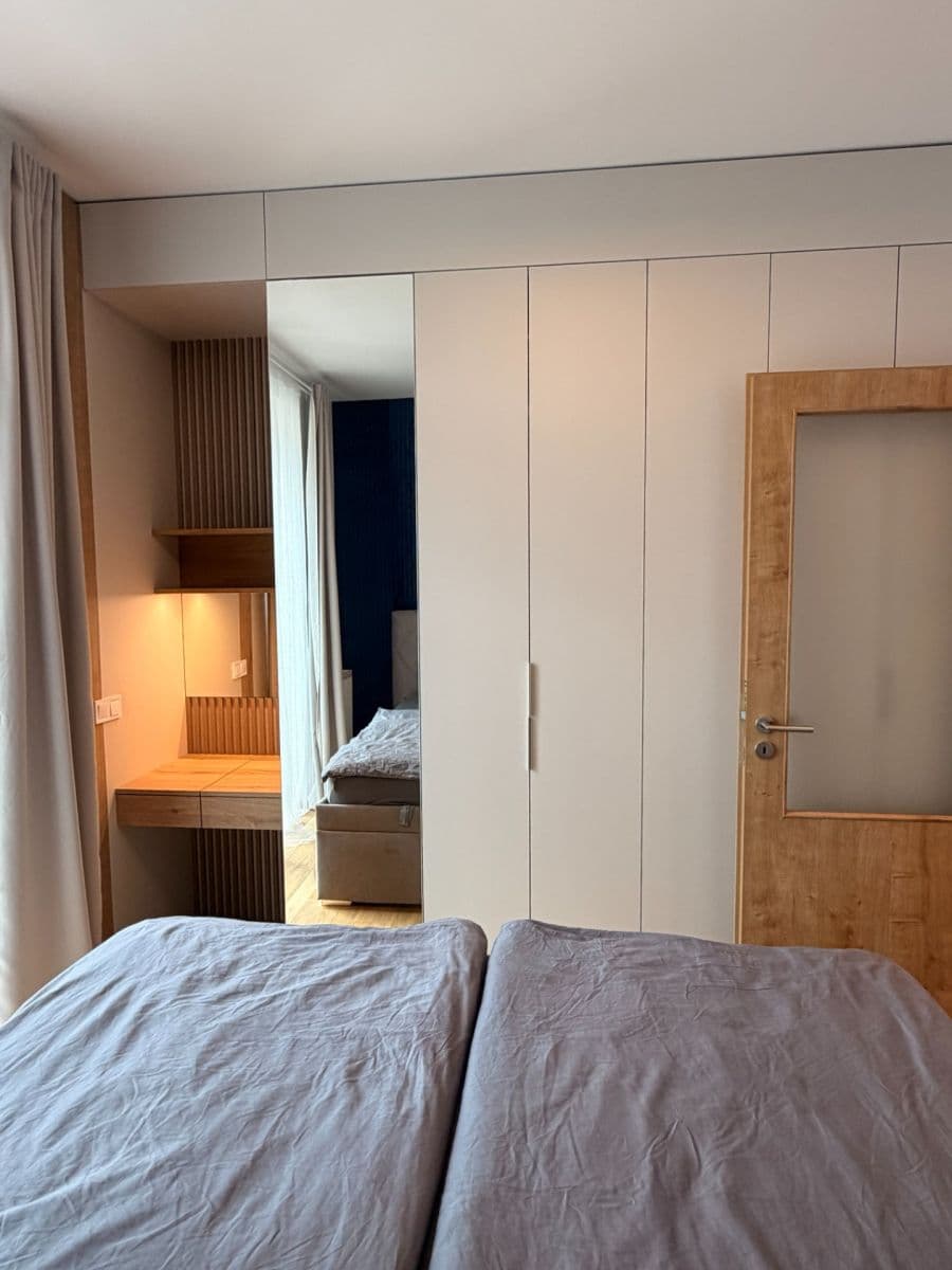Pronájem bytu 2+kk 58 m², Křižíkova, Čelákovice, Středočeský kraj Pronájem bytu 2+kk 58 m², Křižíkova, Čelákovice, Středočeský kraj