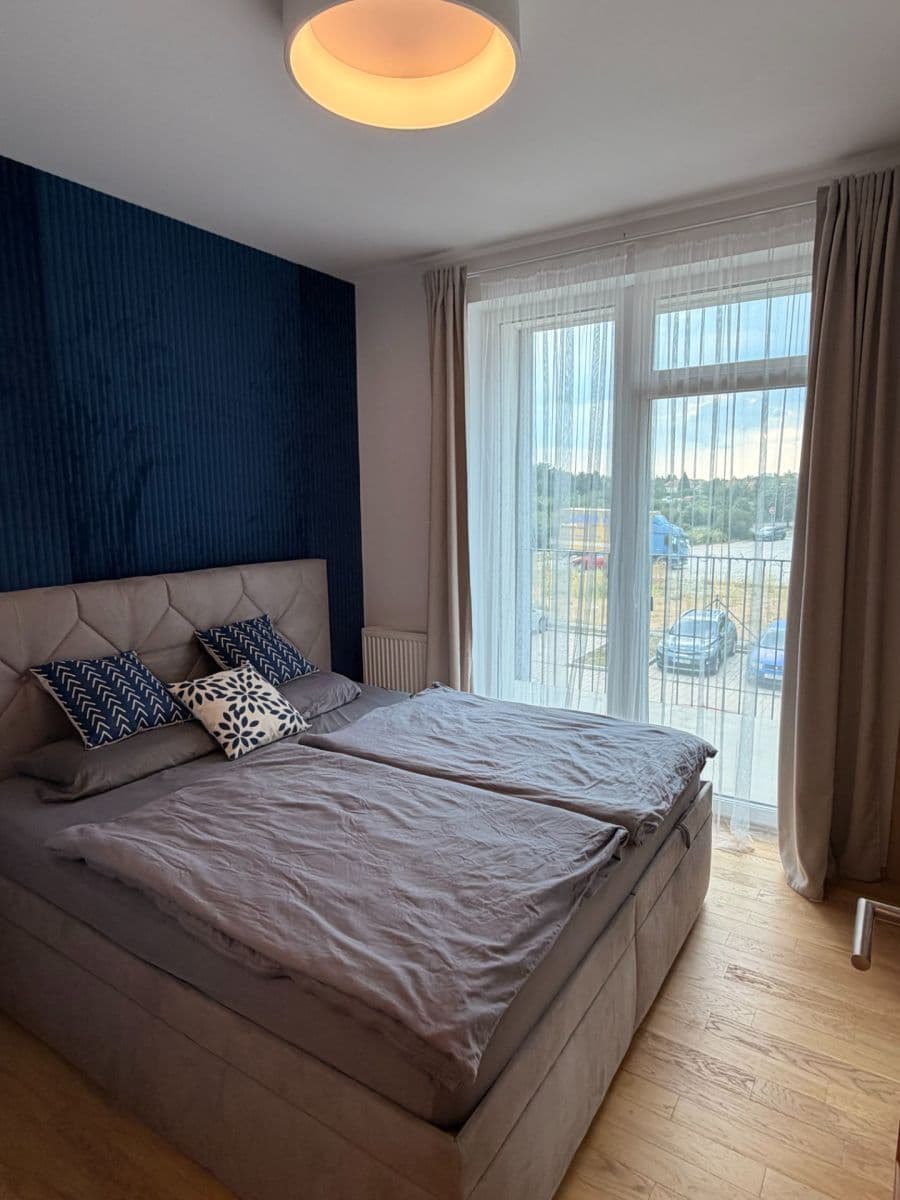 Pronájem bytu 2+kk 58 m², Křižíkova, Čelákovice, Středočeský kraj Pronájem bytu 2+kk 58 m², Křižíkova, Čelákovice, Středočeský kraj