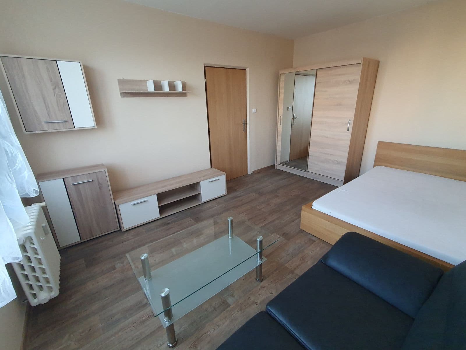 Pronájem bytu 1+1 36 m², Macháčkova, Plzeň, Plzeňský kraj Pronájem bytu 1+1 36 m², Macháčkova, Plzeň, Plzeňský kraj