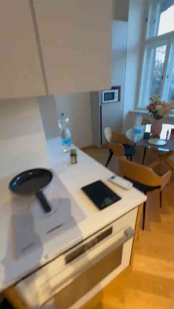 Pronájem bytu 2+kk 56 m², Na Bělidle, Praha, Praha Pronájem bytu 2+kk 56 m², Na Bělidle, Praha, Praha